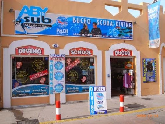 abysub-escuela-de-buceo-padi-diving-center-0
