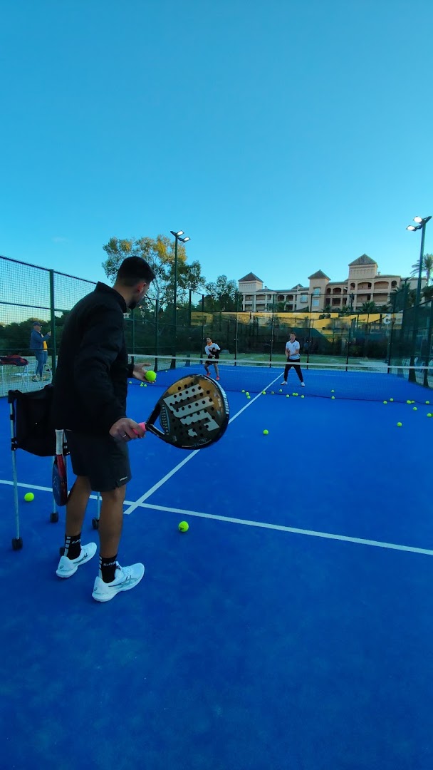 am-padel-academy-0