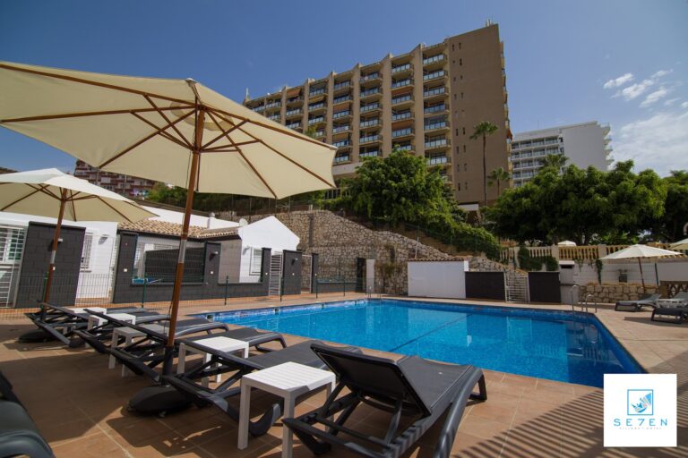 apartamentos-seven-village-0 apartamentos-seven-village-0