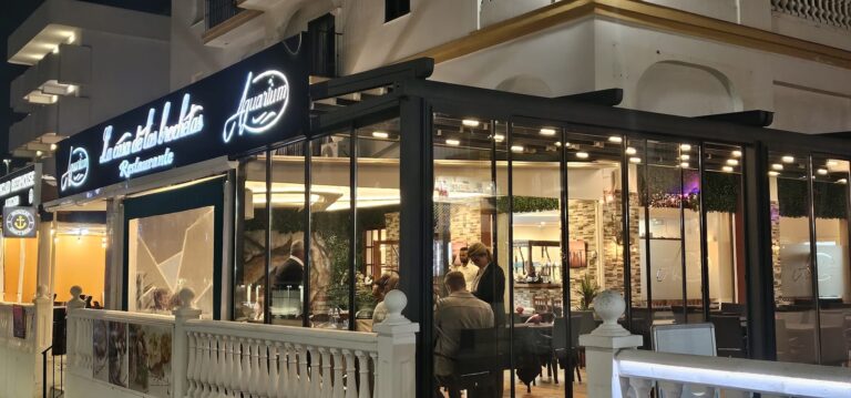 aquarium-restaurante-0 aquarium-restaurante-0