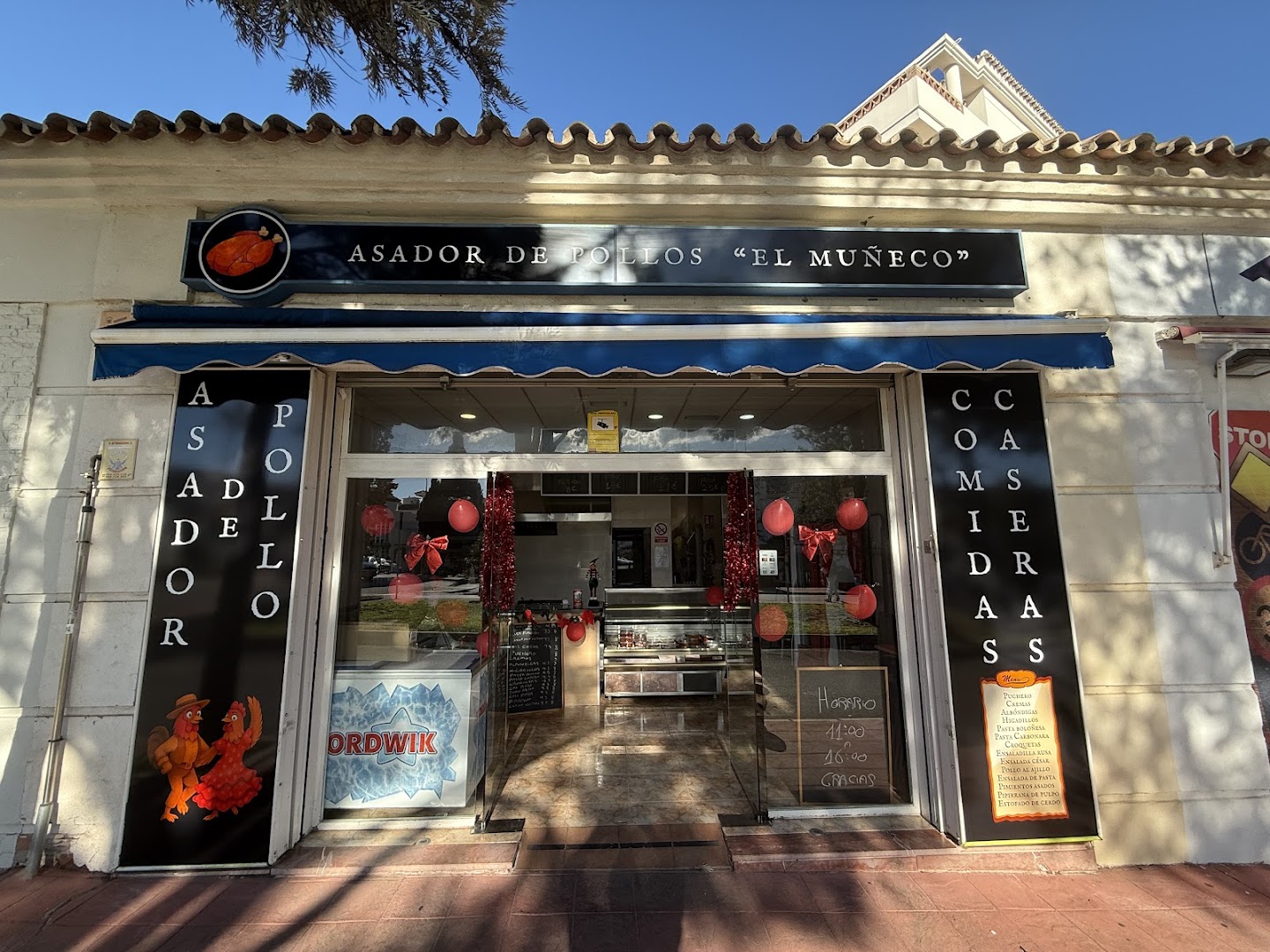 asador-de-pollos-el-muneco-0