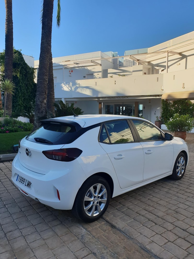 autos-calahonda-rent-a-car-0