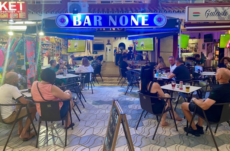 bar-none-0 bar-none-0