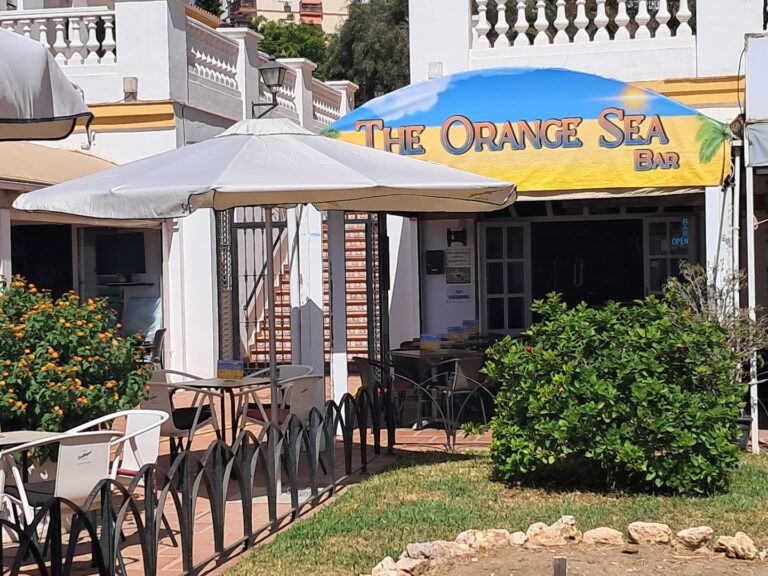 bar-the-orange-sea-0 bar-the-orange-sea-0