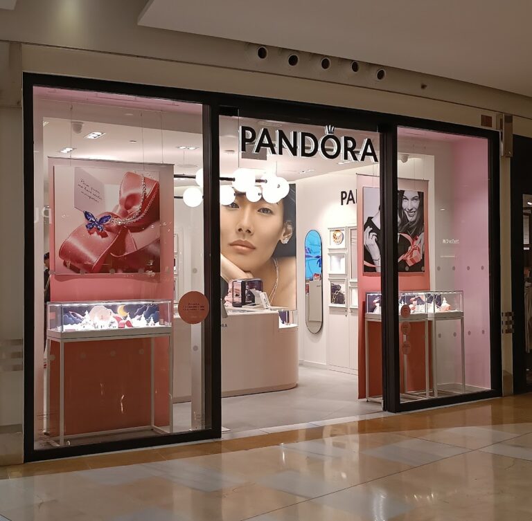boutique-pandora-0