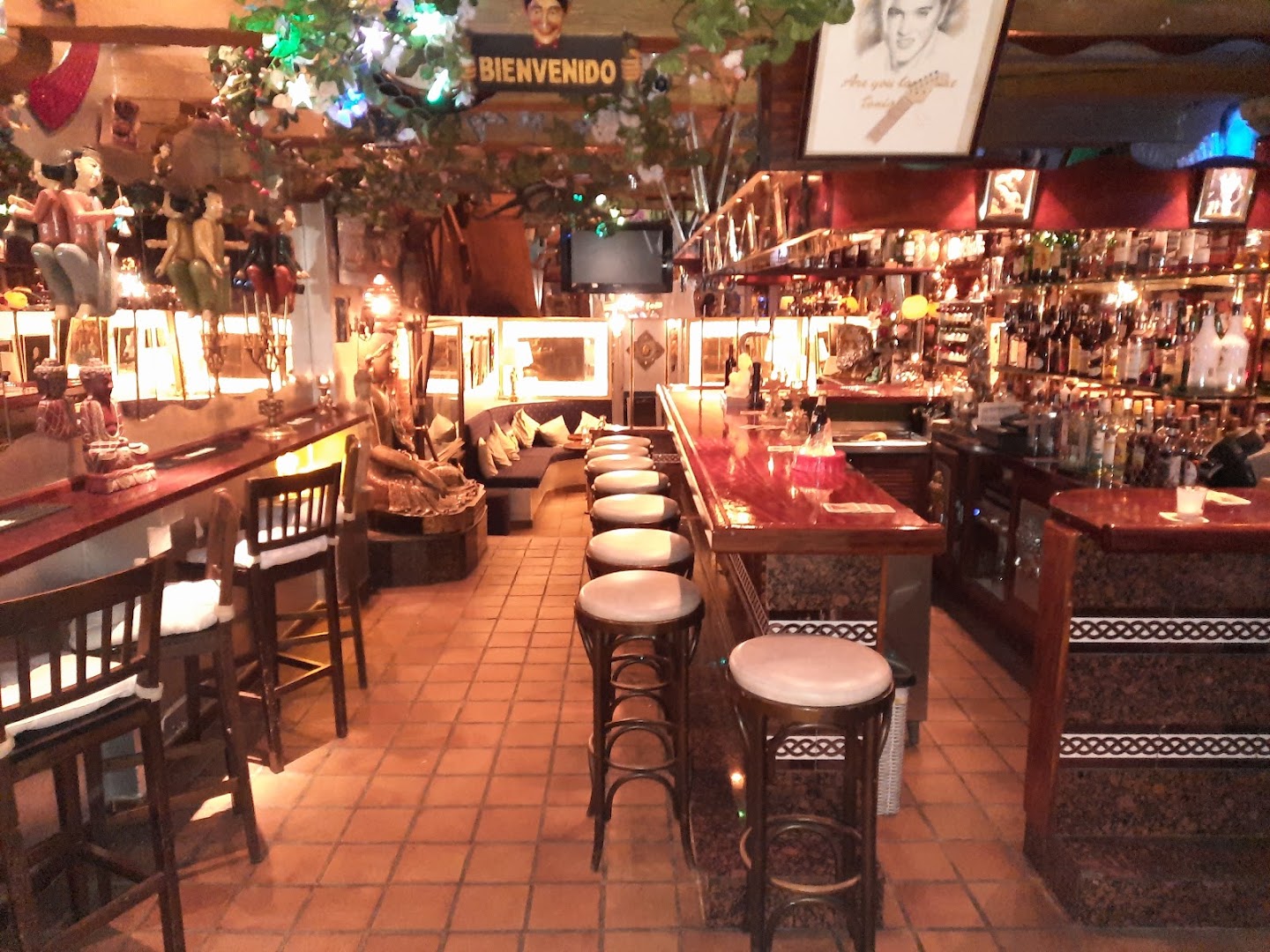 buddys-costa-del-sol-0