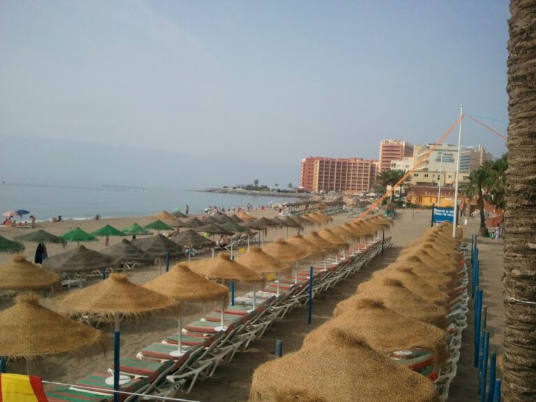 carrasco-beach-hamacas-benalmadena-0