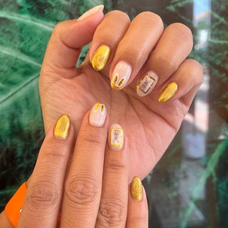 d-unas-tres-coronas-fuengirola-0