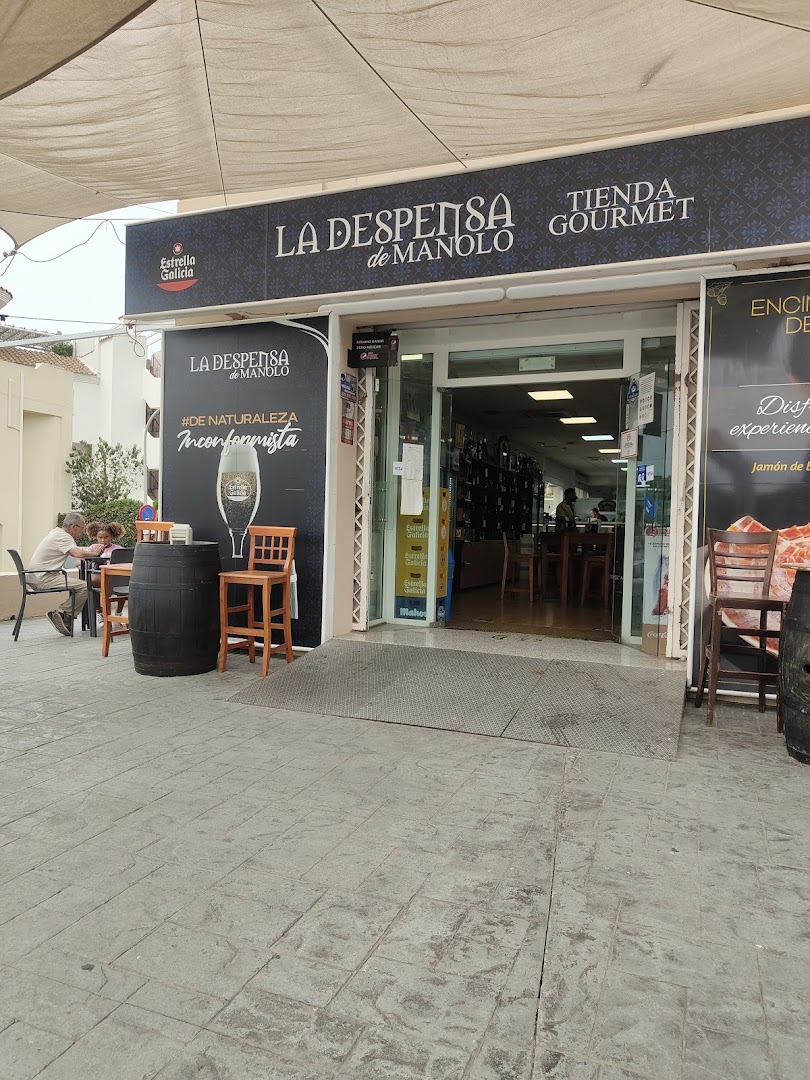 la-despensa-de-manolo-cafeteria-restaurante-en-benalmadena-tienda-gourmet-0
