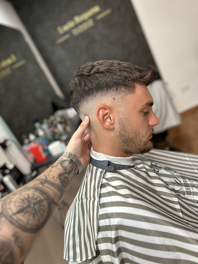 lucio-requena-barber-studio-0