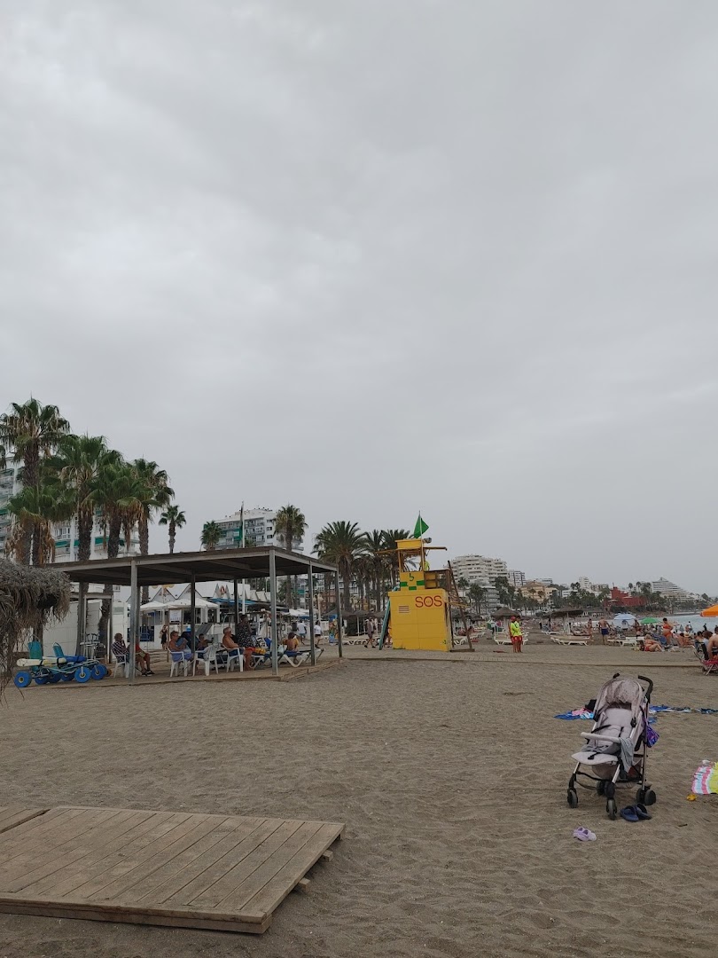 playa-del-arroyo-de-la-miel-y-los-melilleros-0