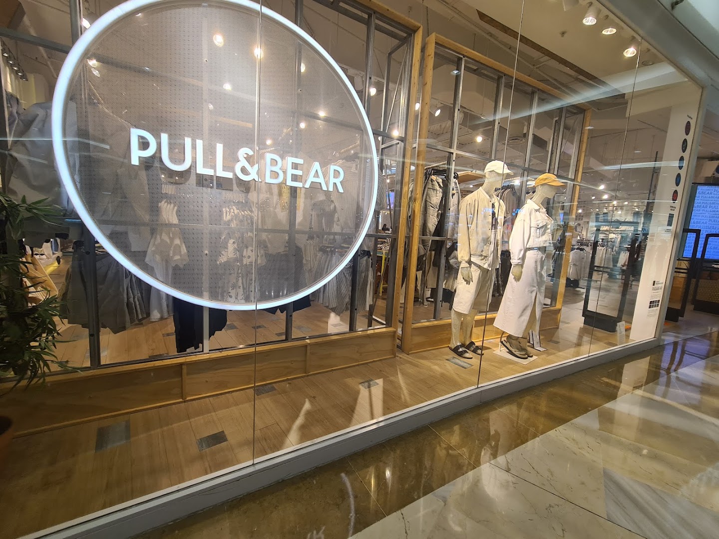 pull-bear-0