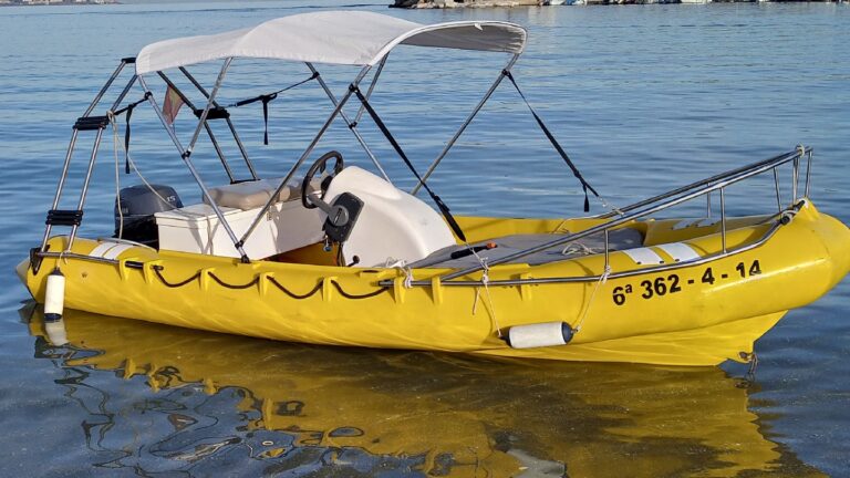 rent-boats-necomar-0