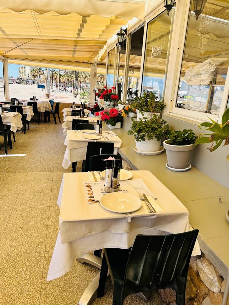 restaurante-chiringuito-los-andaluces-0