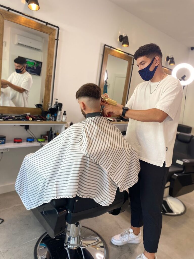 supreme-barber-club-0