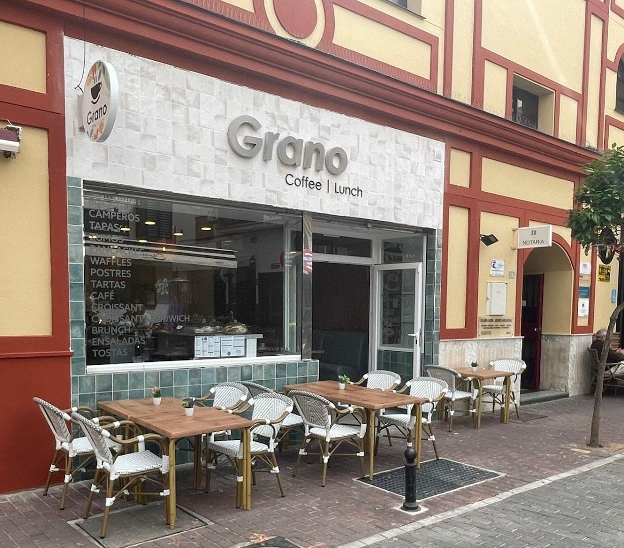 cafeteria-grano-coffee-lunch-0