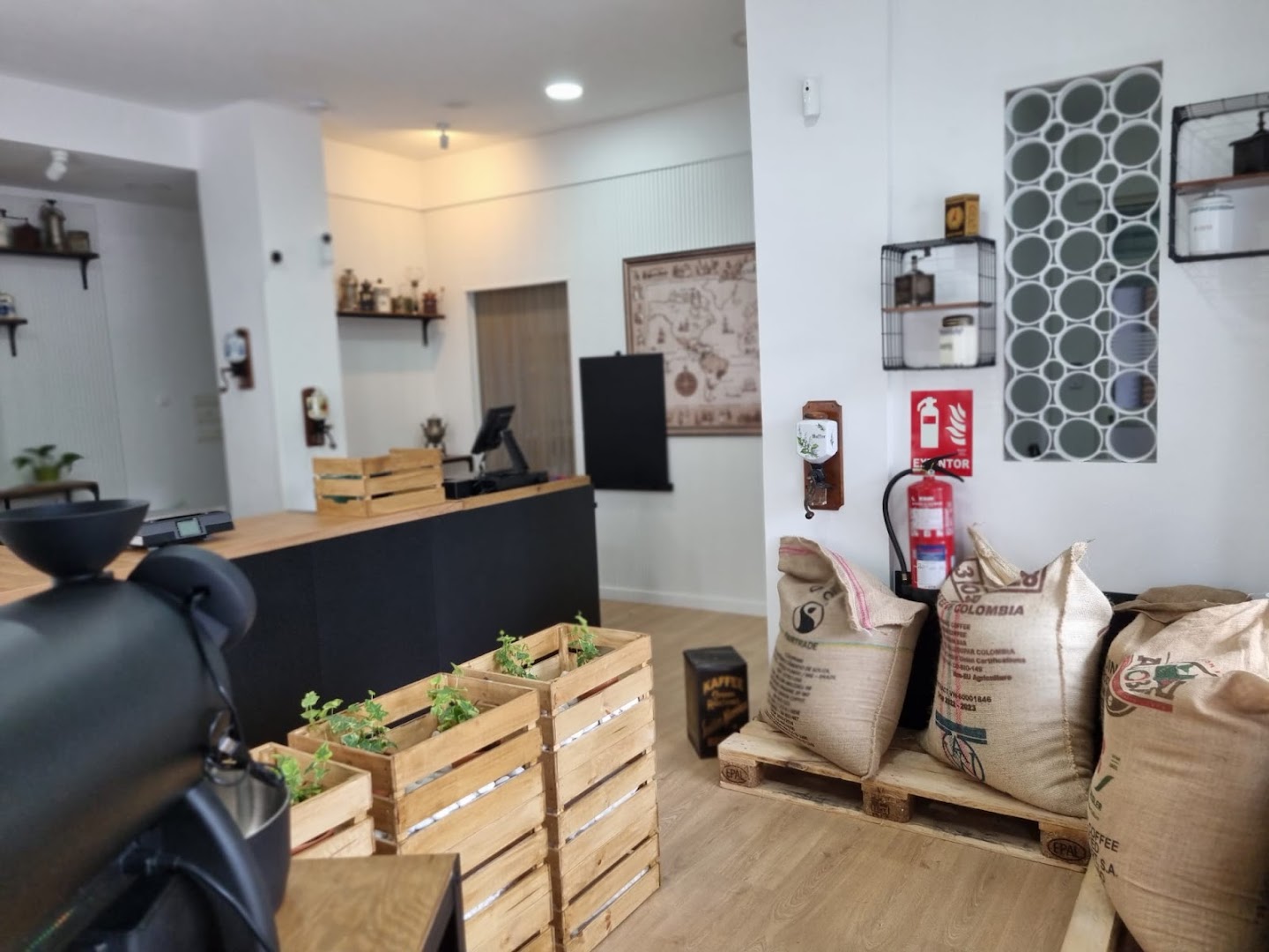 ecobean-coffee-roastery-0