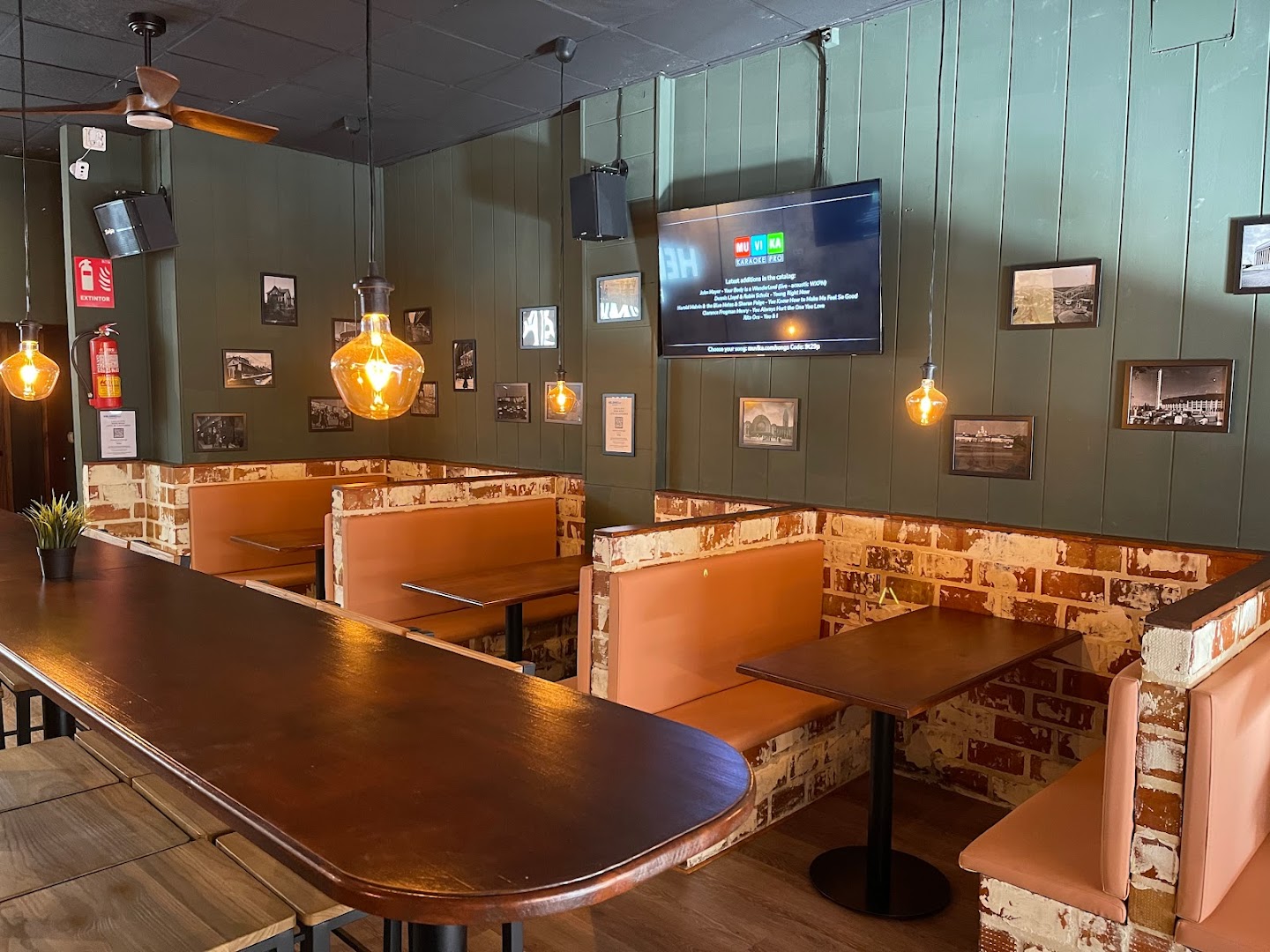 helsinki-karaoke-bar-fuengirola-0