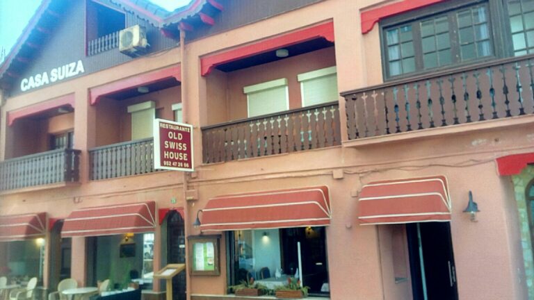 restaurante-old-swiss-house-0