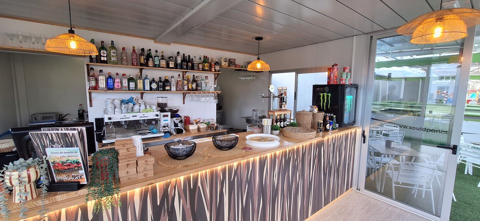 terraza-chill-out-bar-0